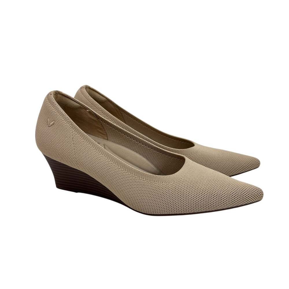 Vivaia Aria Point Toe Wedge